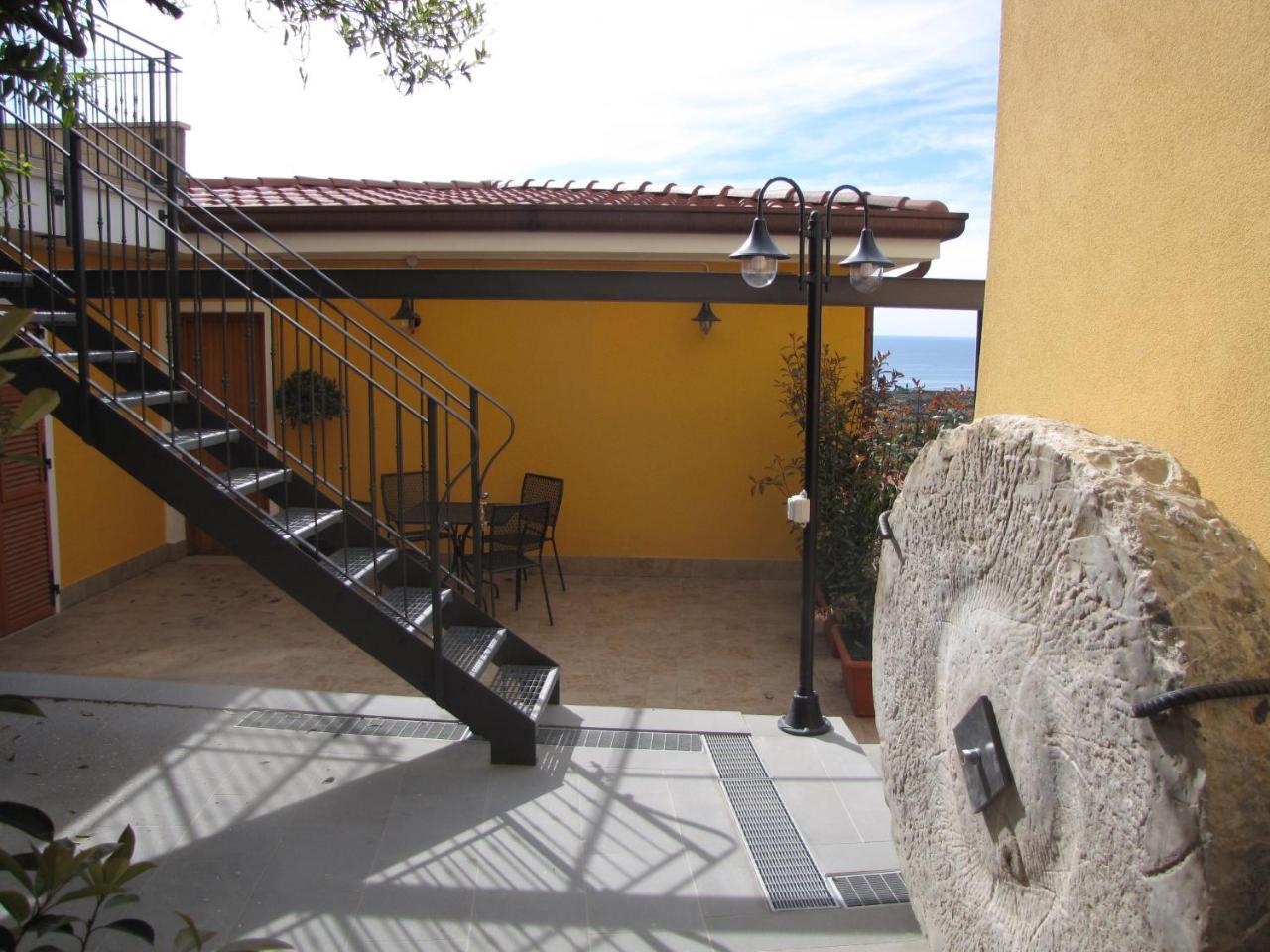 Agriturismo Il Vecchio Mulino Terzorio Екстер'єр фото